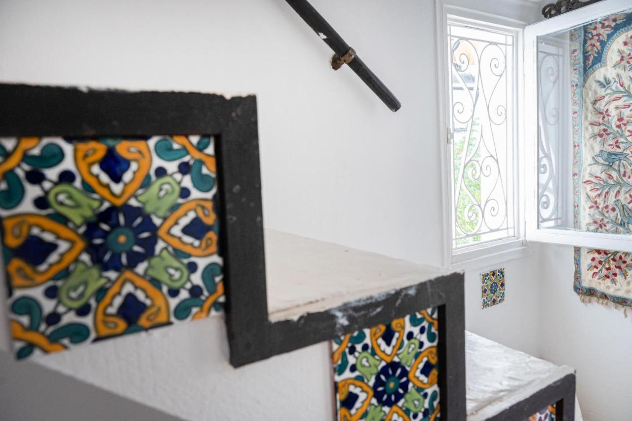 Traditional House Under The Clock Tower With Sweet View Poros Town Eksteriør bilde