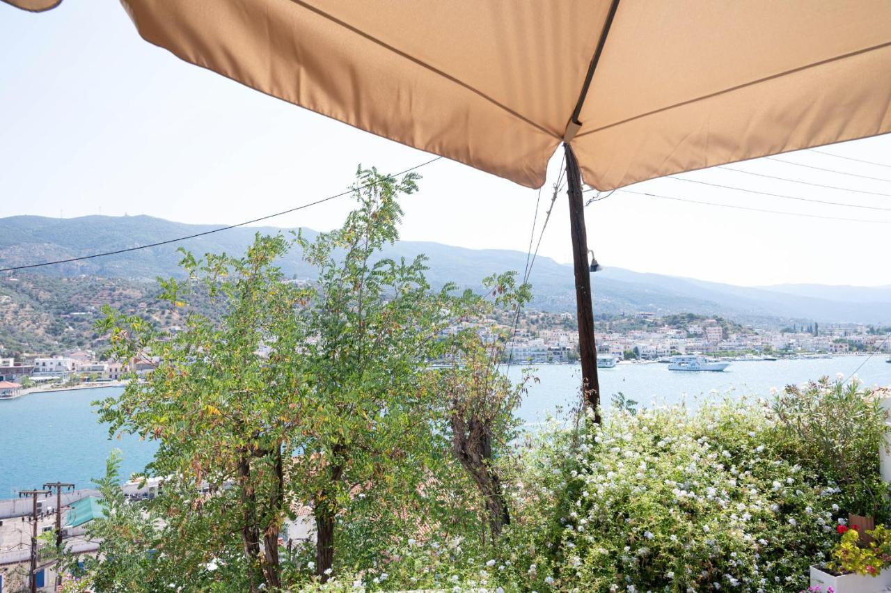 Traditional House Under The Clock Tower With Sweet View Poros Town Eksteriør bilde